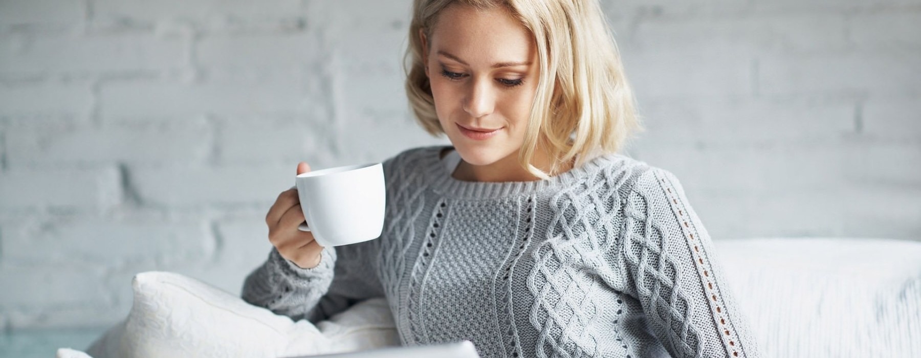 woman drinking coffee
